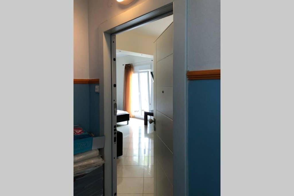 Cozy Studio Near The Beach 1Stfloor Nea Iraklitsa ภายนอก รูปภาพ